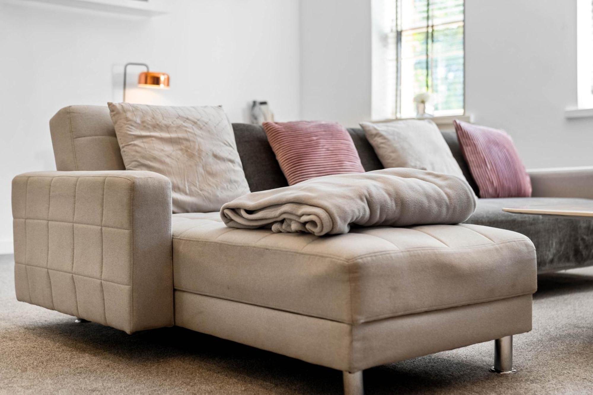 Luxury - Secure Parking - Gated Development - Near Jq & Centre - Rated - Flower - 12sh Apartamento *